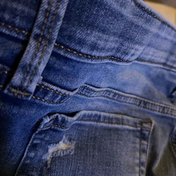 Maternity Distressed Side Panel Shorts 14/32 - Picture 12 of 12